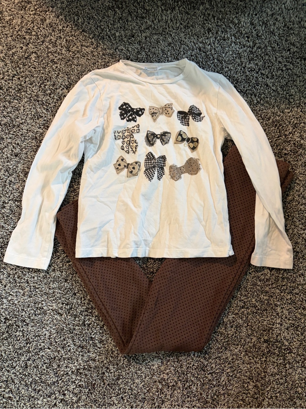 Girls Long-Sleeve Bow Graphic Tee - White (size 8) with brown leggings (size 9)